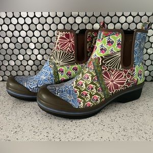 Dansko Vail Slip Resistant Floral Rubber Garden Rain Boots Clean EU41 US 9.5